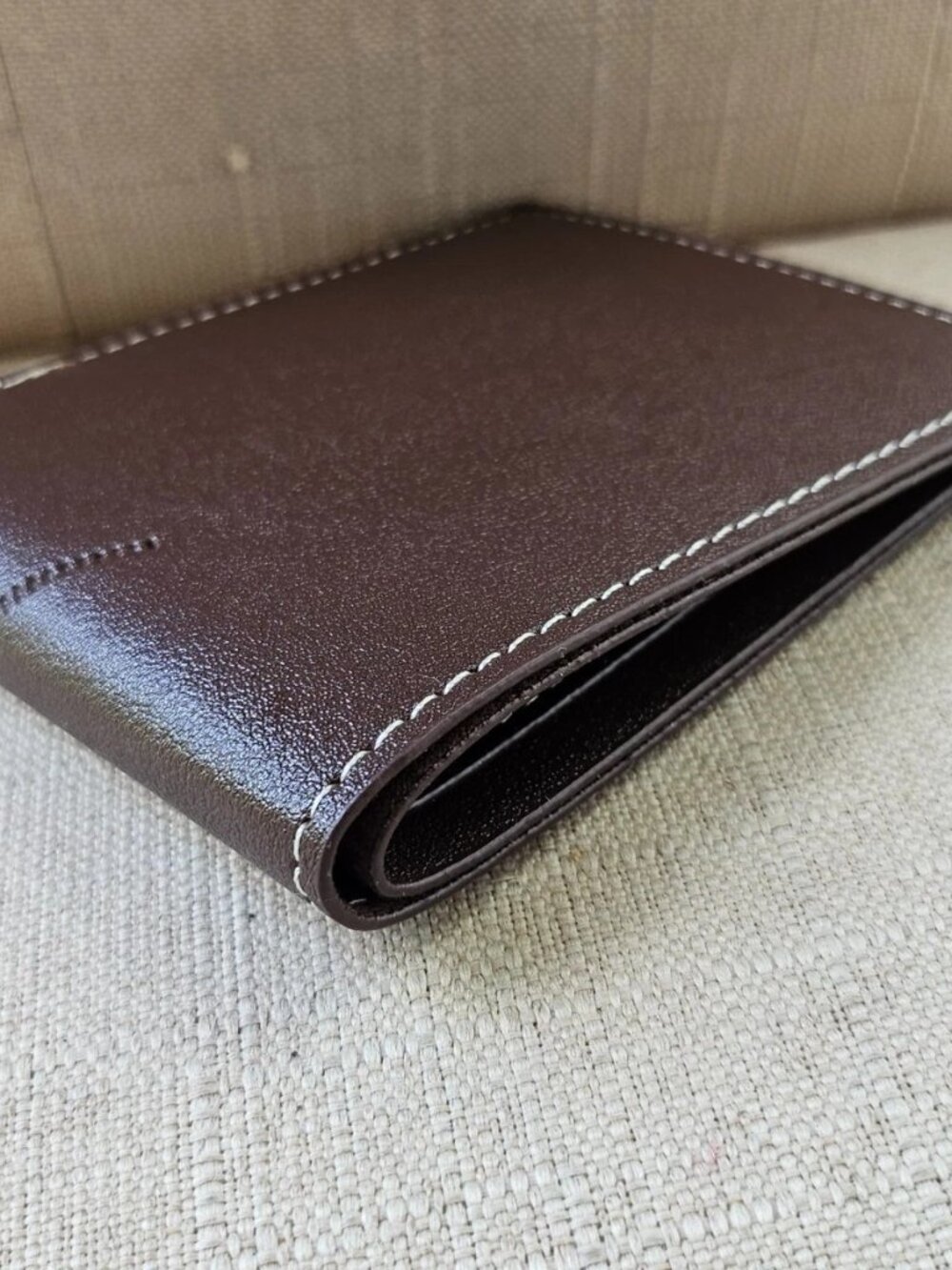 Men Wallet Brown Rubber Faux Leather Bifold Card Holder Waterproof Billfold - Picture 3 of 11
